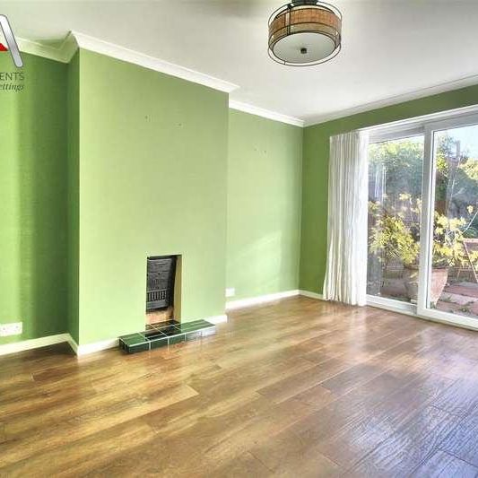 Wrenfield Drive, Caversham, Reading, RG4 - Photo 1
