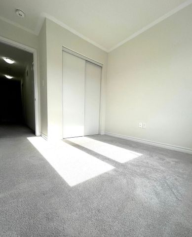 For Lease - 45 Heron Park Place Unit# 11, Toronto, Ontario - Photo 4