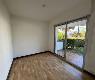 Location Appartement 2 pièces 33m² - Photo 3