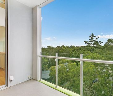 602/290 Burns Bay Road, - Photo 2