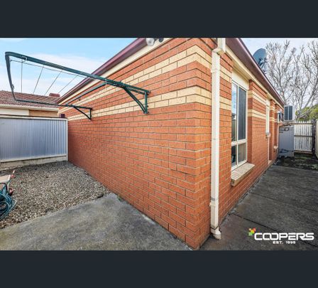 1/15 Farrant Court, Altona Meadows, Vic 3028 - Photo 1