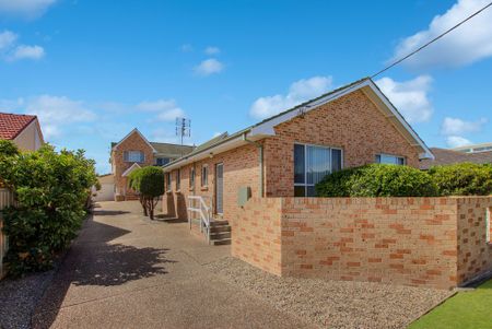 Prime Position - Photo 2