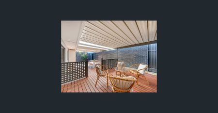 Perfect Family Home in a Prime Location! - Photo 5