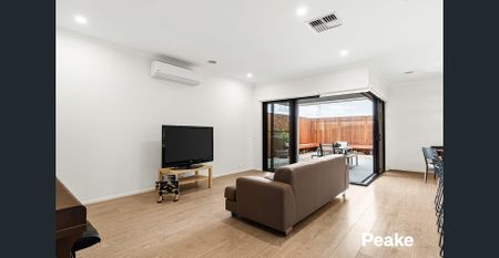 Modern Living In Sought-After Kaduna Estate - Photo 3