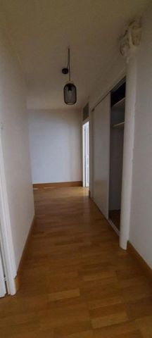 Appartement à louer, 4 pièces - Angers 49000 - Photo 4