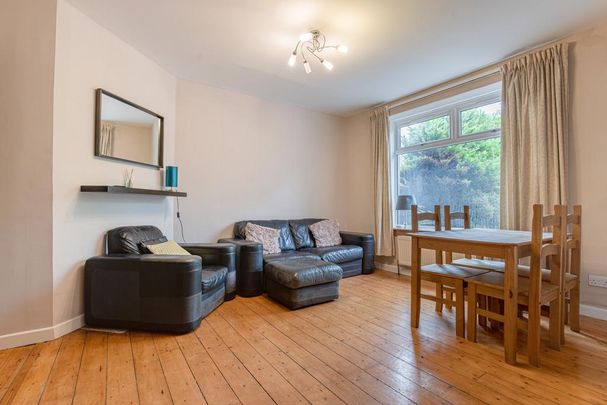 3 bedroom terraced house to rent - Photo 1