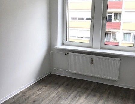 Renovierte 2,5 Zimmer-Wohnung sucht nette Bewohner - Photo 1