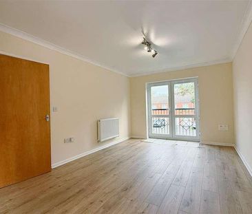 Grants Yard, Burton-on-trent, DE14 - Photo 3