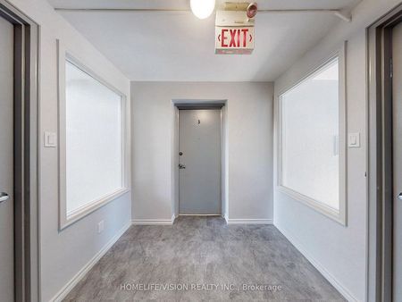 For Lease - 9901 Yonge Street Unit# 3, Richmond Hill, Ontario - Photo 5
