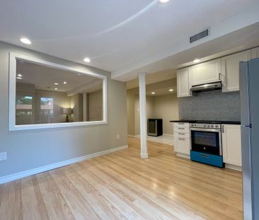 For Lease - 5555 Lockengate Court Unit# Lower, Mississauga, Ontario - Photo 5
