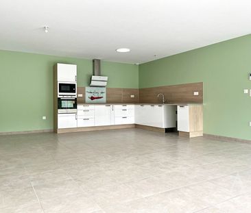 Location maison 5 pièces, 123.00m², Bourges - Photo 2