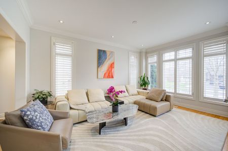 For Lease - 2323 Awenda Drive, Oakville, Ontario - Photo 5