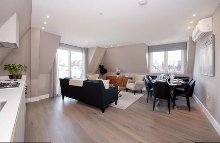 3 bedroom flat to rent - Photo 3