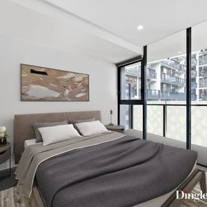 Charming One Bedroom East Facing - Photo 2