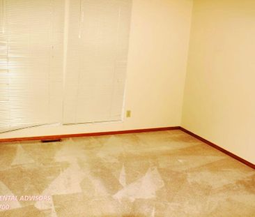 886 Lee Ridge Road - Photo 3