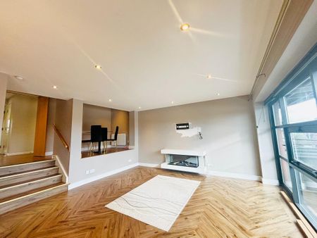 2 bedroom flat to rent - Photo 2