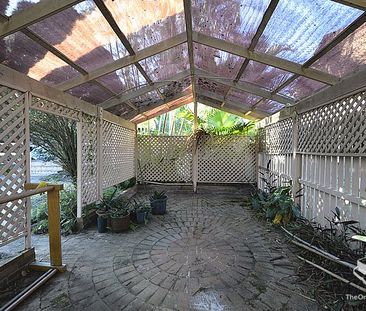 Spacious Family Home with Brand new Timber Flooring - Photo 5