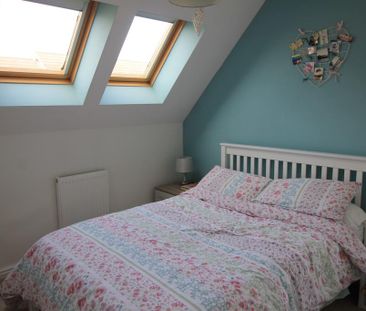 2 bedroom coach house to rent - Photo 4