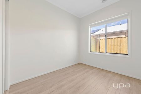 BRAND NEW OPPOSITE SOON-TO-BE-COMPLETED PARKLANDS - Photo 2