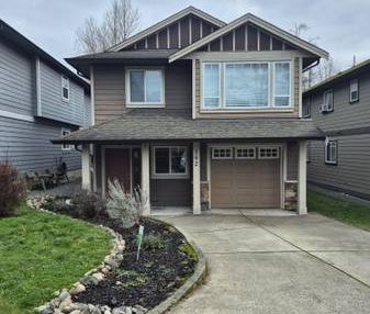 3-Bedroom Main Suite with Private Yard and Forest Views - Photo 2