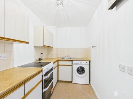 Studio to rent - Photo 4