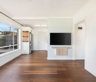 Easy Living in the Heart of Queanbeyan - Photo 2