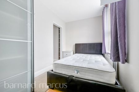 Tilson Gardens, London - Photo 2