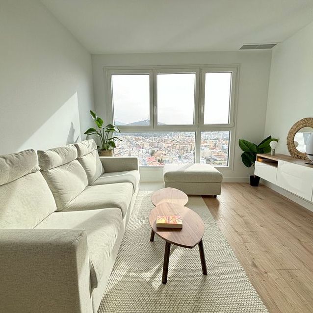 Alquiler de piso en Paseo Martiricos - Foto 1