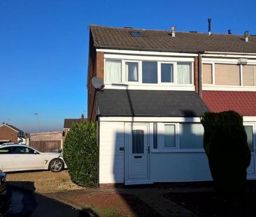 2 bedroom end of terrace house to rent - Photo 1