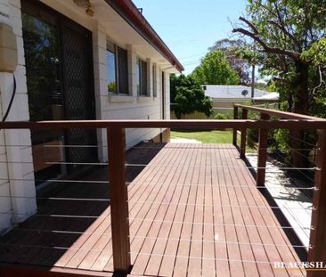 Spacious 3-Bedroom Home in Desirable MacGregor Location - Photo 3