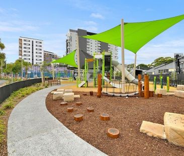 Architecturally Designed, Luxuriously Modern, Centrally Positioned ... - Photo 6