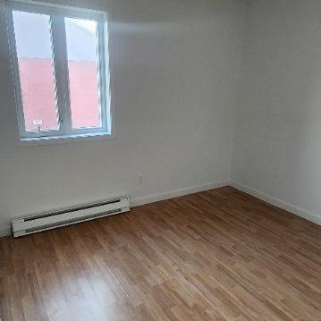 Logement 5 1/2 secteur recherché - Photo 3