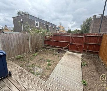 Convair Walk, Northolt, UB5 - Photo 3