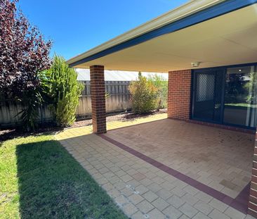 36 Parnham Ave, Ellenbrook, WA 6069 - Photo 4