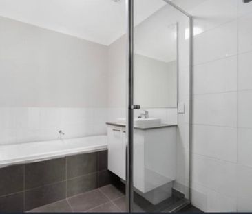 Clyde North - Photo 4