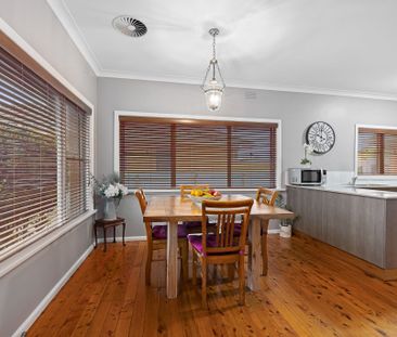 986 Wewak Street, North Albury NSW 2640 - House For Rent | Domain - Photo 2