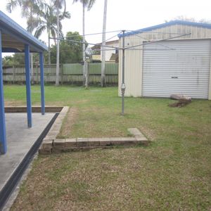 SPACIOUS HIGHSET HOME WITH SHED - Photo 2