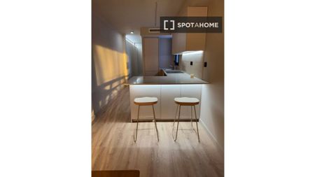 3 room luxury Apartment for rent in Santa Coloma de Gramenet, Spain - Photo 5