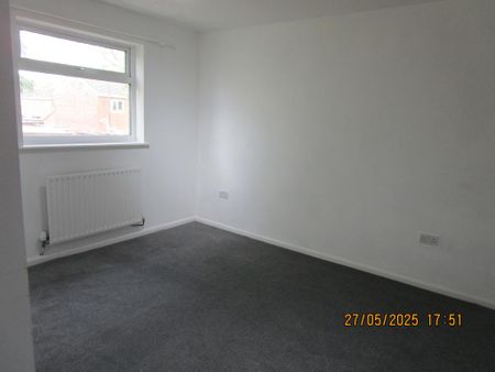3 bedroom townhouse to rent - Photo 4