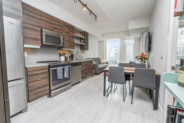 For Lease - 525 Adelaide Street Unit# 1518, Toronto, Ontario - Photo 1