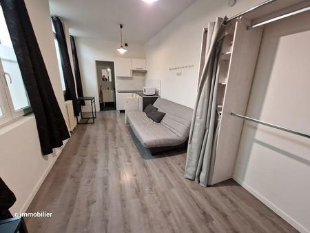Appartement à Louer à LILLE 586 € - Photo 5