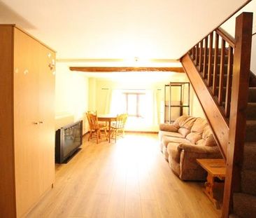 Studio to rent - Photo 4