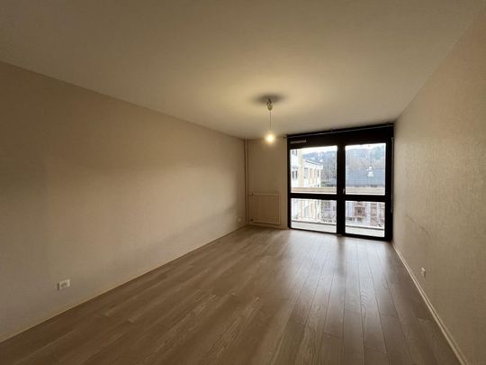 Location Appartement 3 pièces 66m² CHAMBERY 73000 - Photo 1