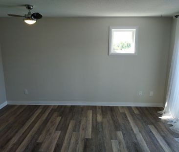 For Lease - 440 Via Verona Avenue Unit# D, Barrhaven, Ontario - Photo 6