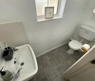 5 bedroom terraced house to rent - Photo 1