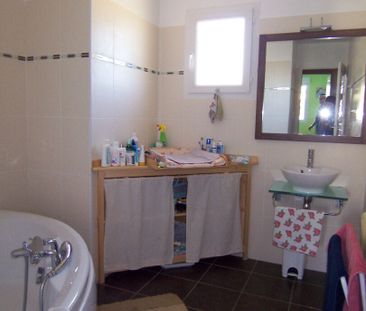 Location Maison 4 pièces 103m² - Photo 4