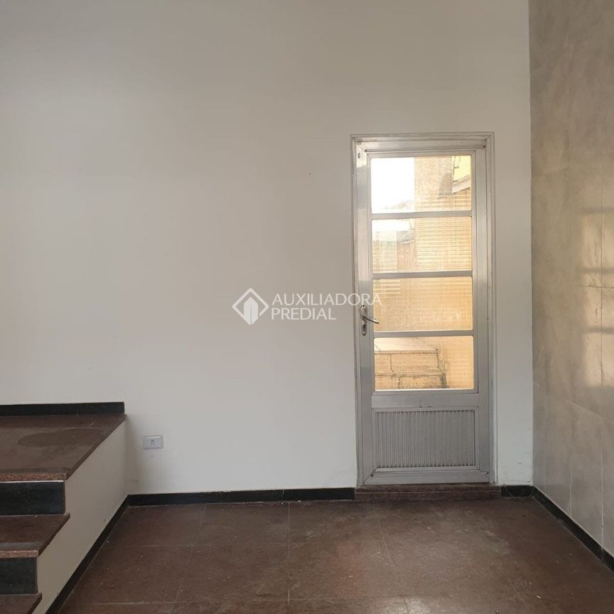 Casa com 3 quartos e 264m² para alugar em Jardim Maria Adelaide, São Bernardo do Campo. - Photo 1