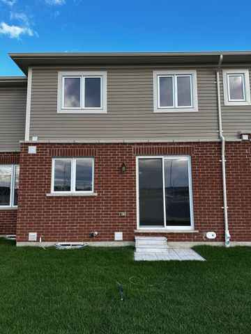 For Lease - 349 millstone Street, Kitchener, Ontario - Photo 2