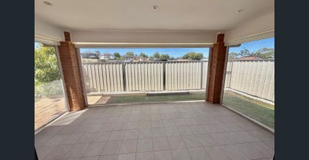 THE IDEAL FAMILY RETREAT! - Photo 5