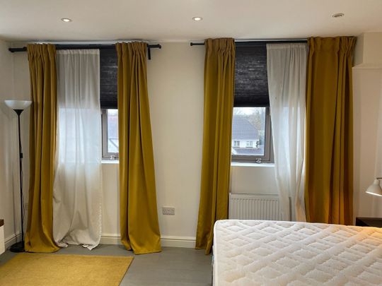 Studio Flat, Avix Apartments, B42 - Photo 1